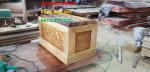 Quách gỗ vàng tâm trạm rồng sen_ Q12