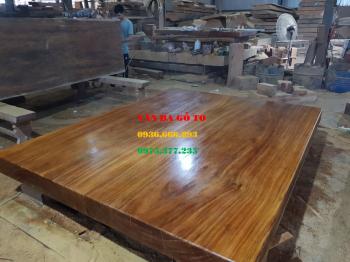 Phản gỗ nguyên khối tại Quảng Binh