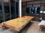 Bàn ăn gỗ tự nhiên nguyên khối tại Quảng Ngãi