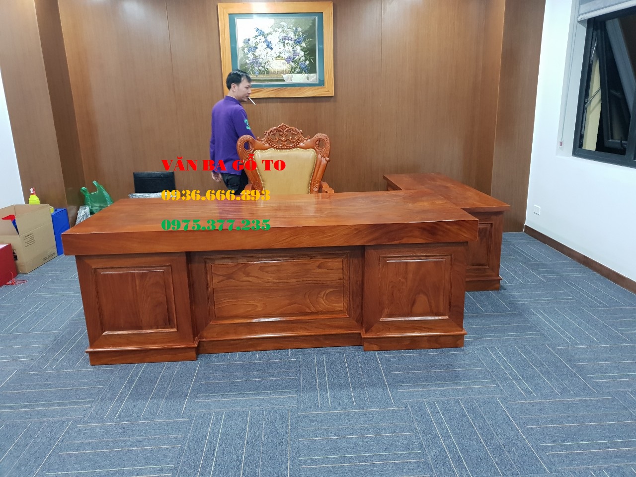 Bàn giám đốc VIP tại Hà Nội