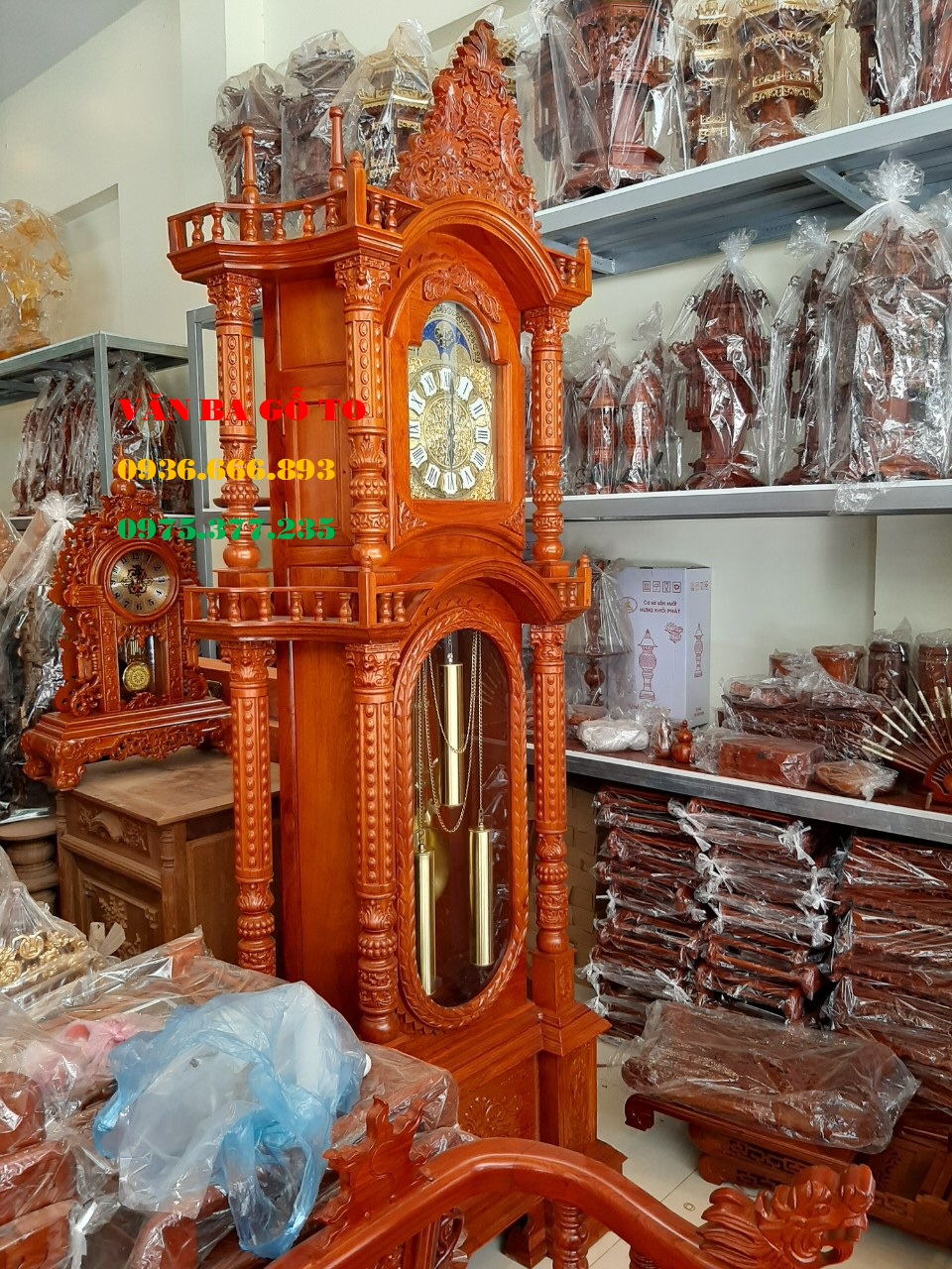 Đồng hồ gỗ