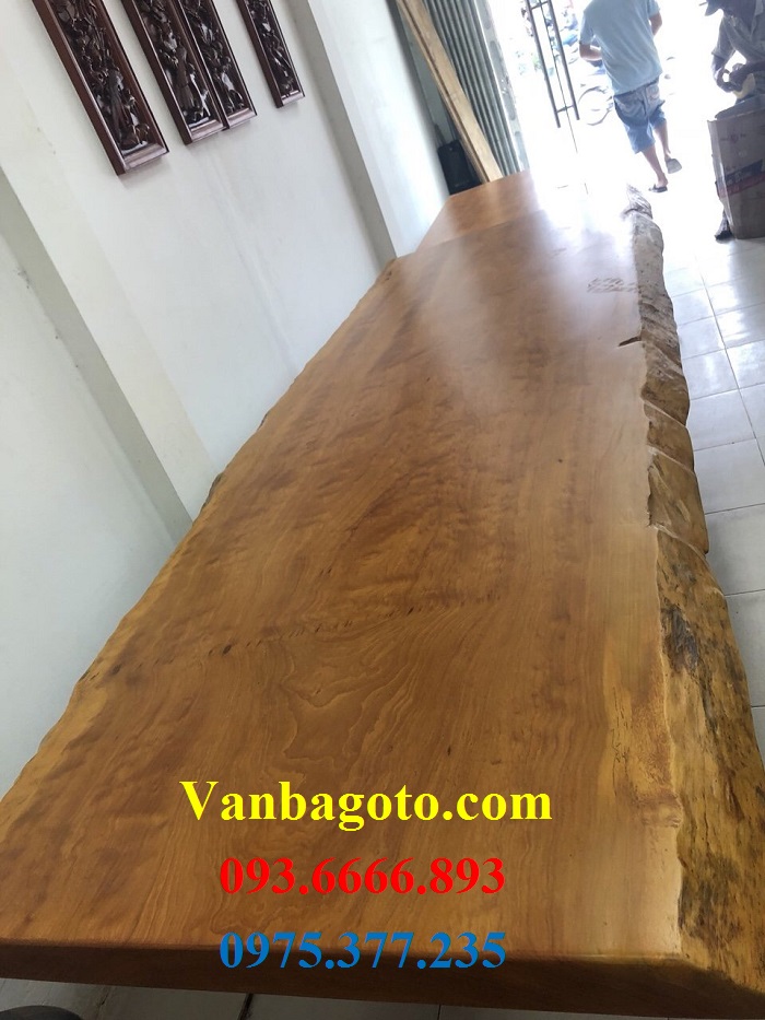 Mặt bàn gỗ