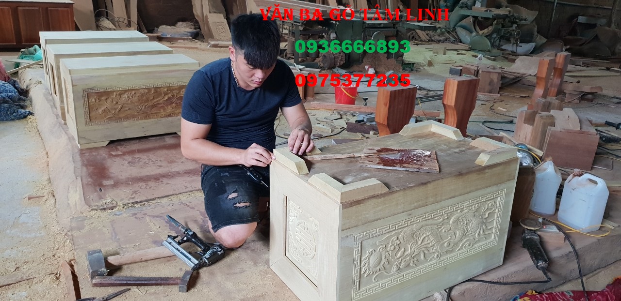 Quách gỗ vàng tâm
