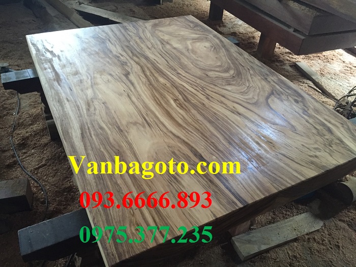 Giá Chiếu ngựa hương vân nam phi