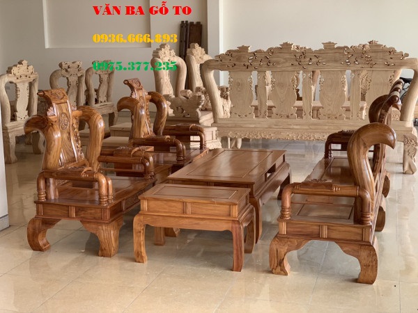 Bàn ghế gỗ