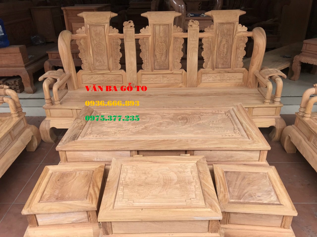 Bàn ghế gỗ