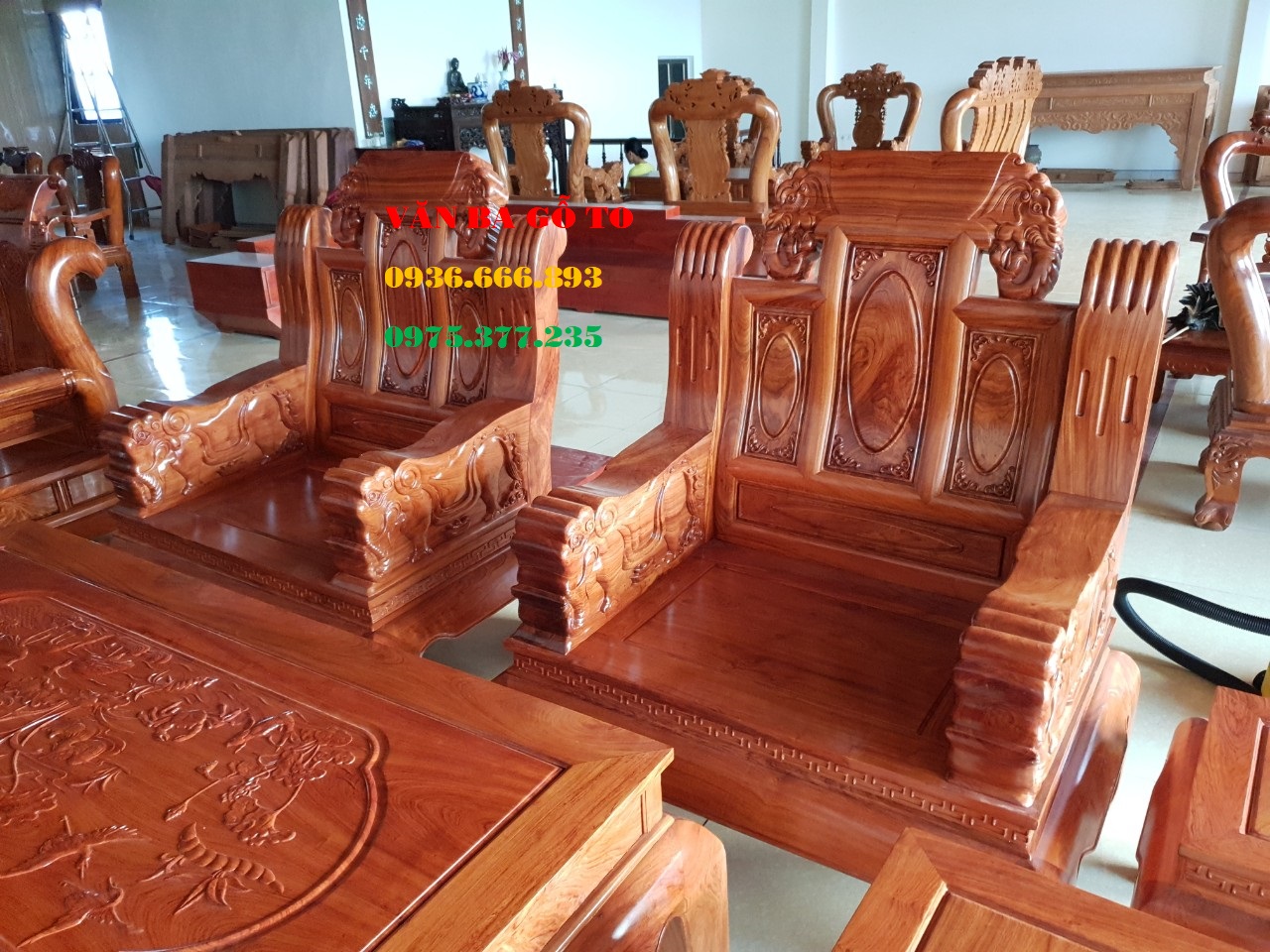 Bàn ghế gỗ 