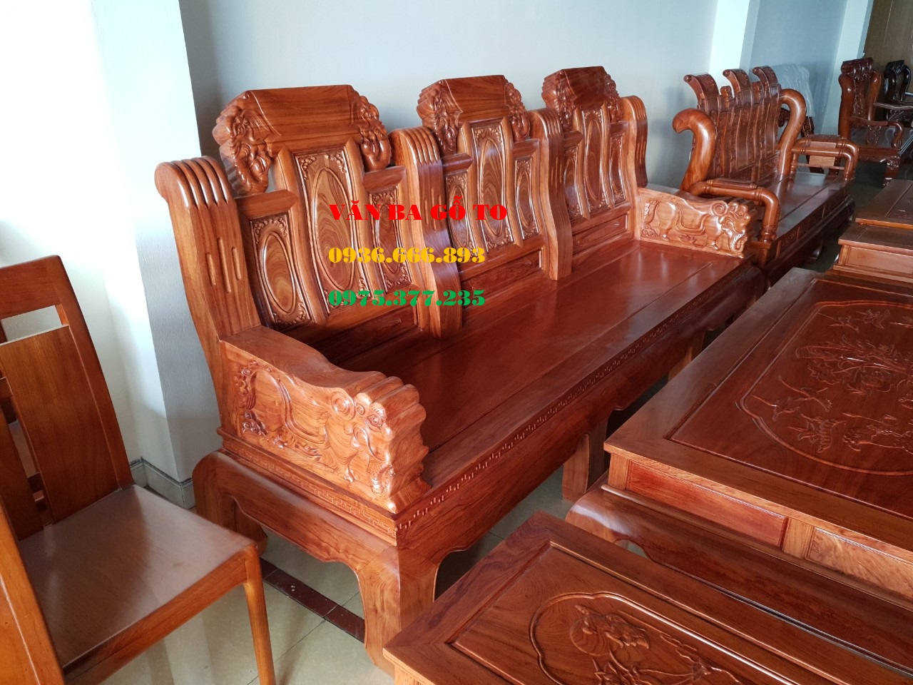 Bàn ghế gỗ 