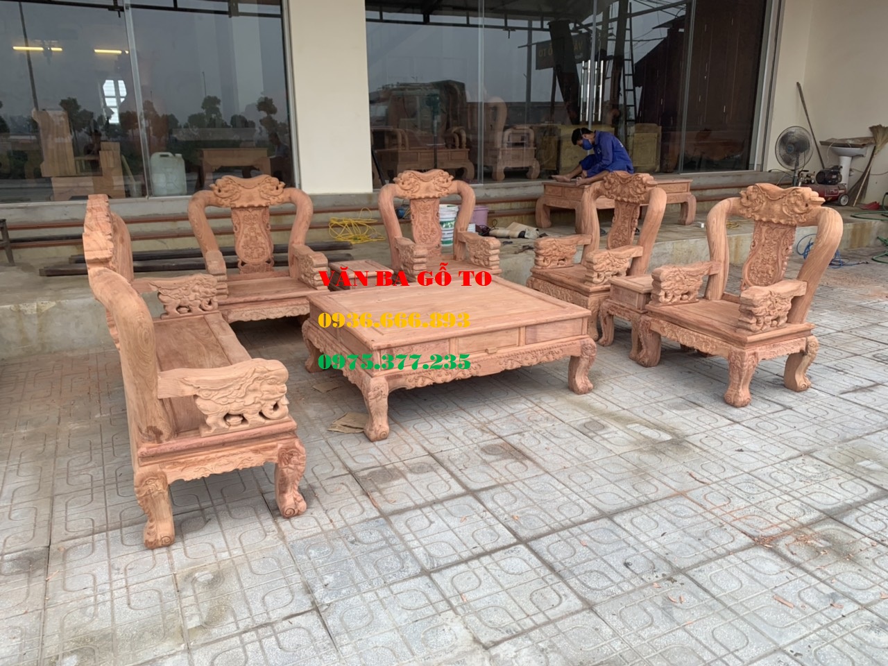 Bàn ghế gỗ