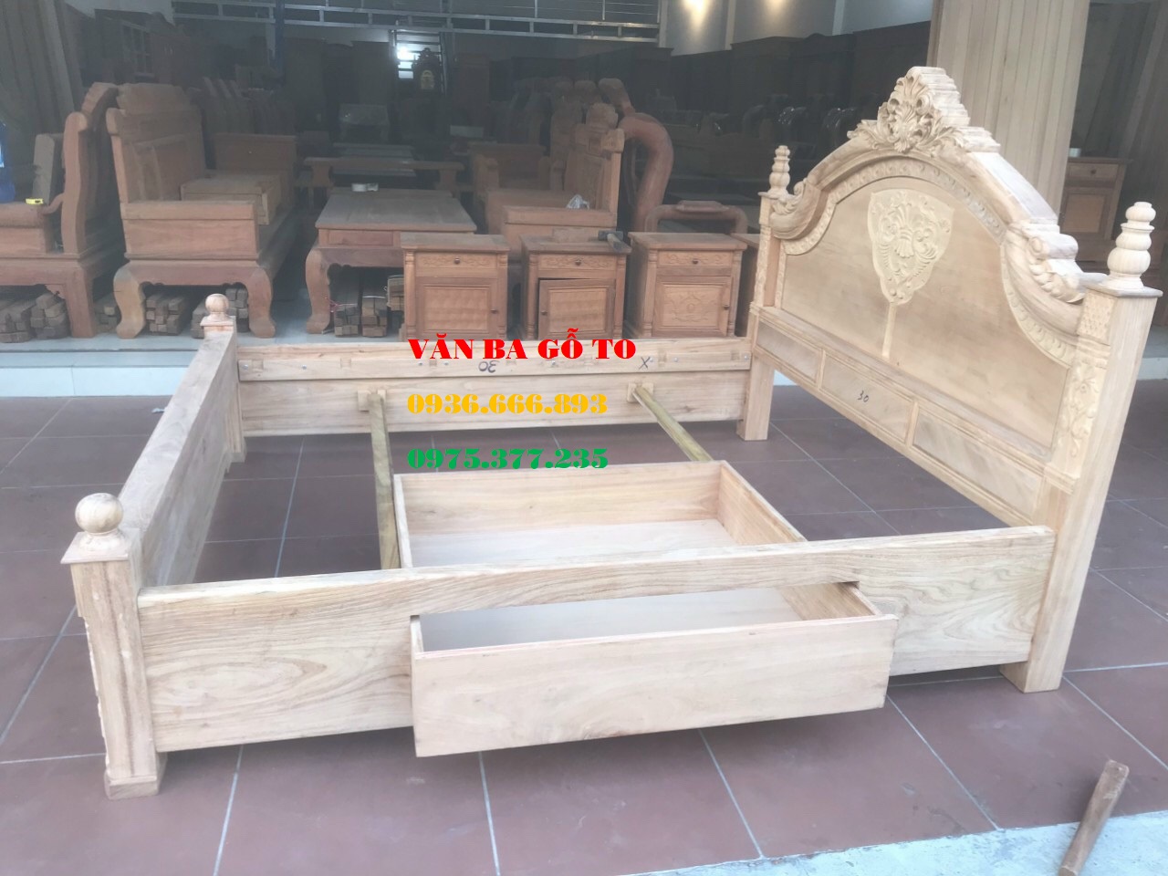 Giường ngủ