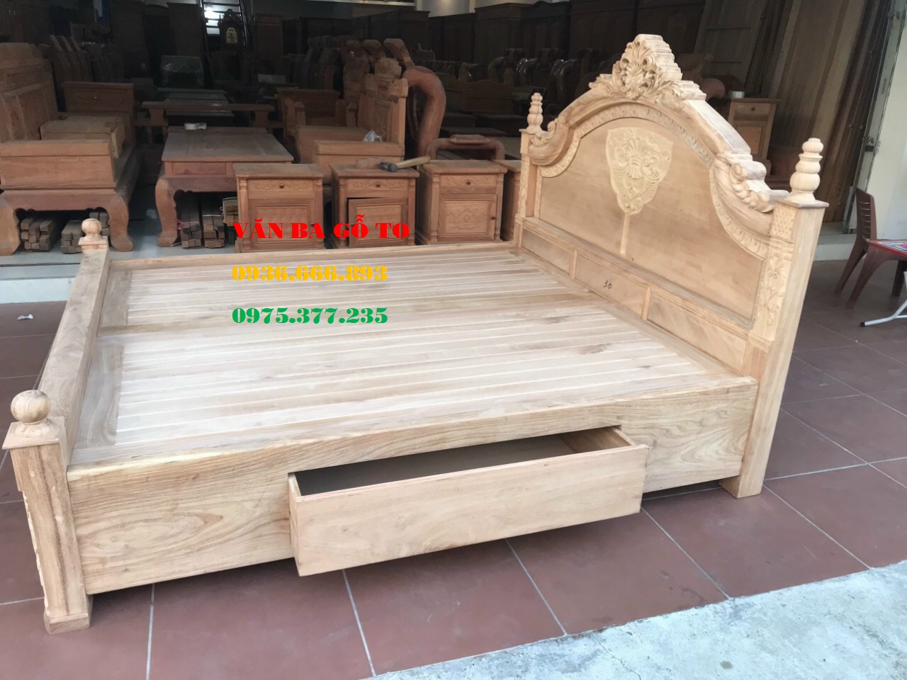 Giường ngủ