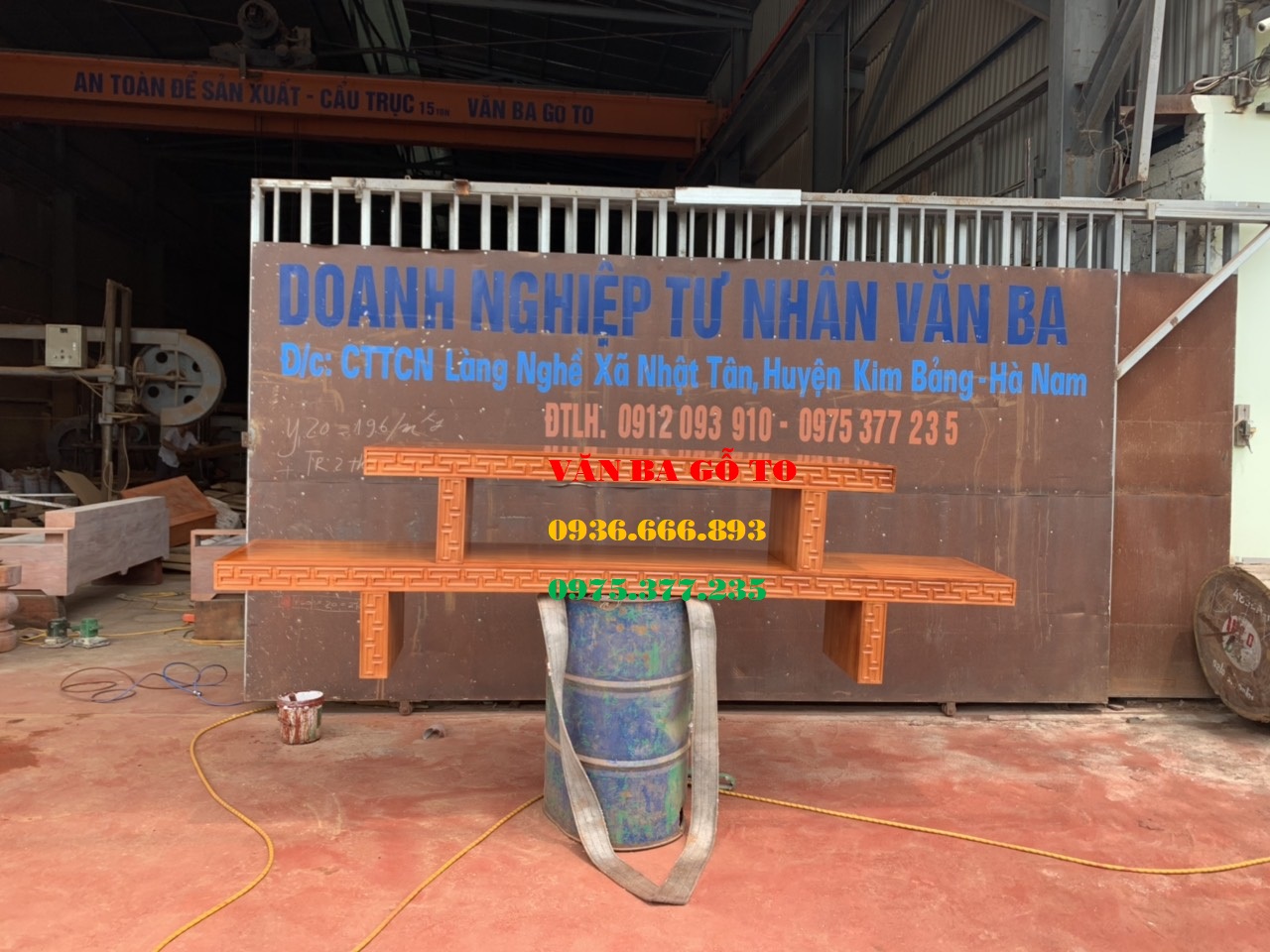 Kệ gỗ nguyên khối